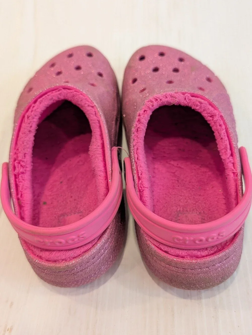CROCS Girls Pink Glitter Fleece-Lined Clogs Size 3
